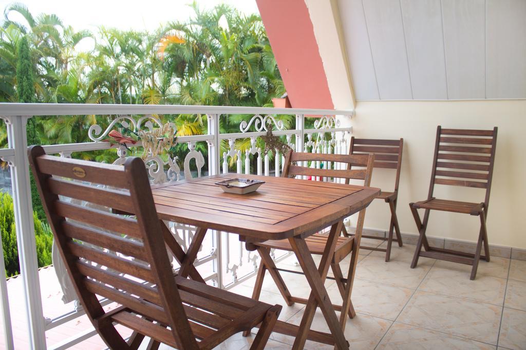 Ferienwohnung Le Repos D'Or Manapany-les Bains Exterior foto