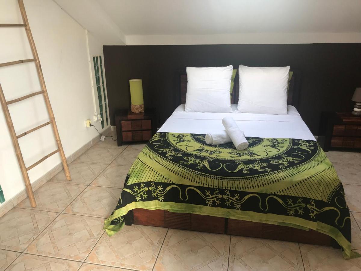 Ferienwohnung Le Repos D'Or Manapany-les Bains Exterior foto